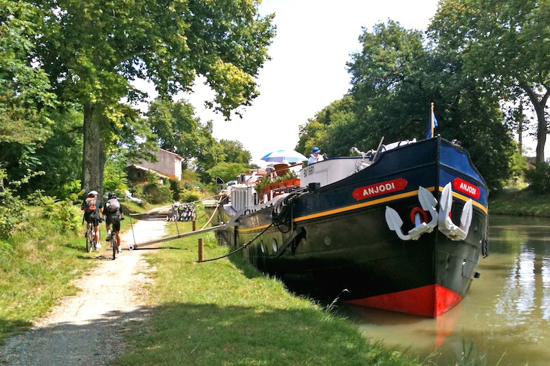  Moored 