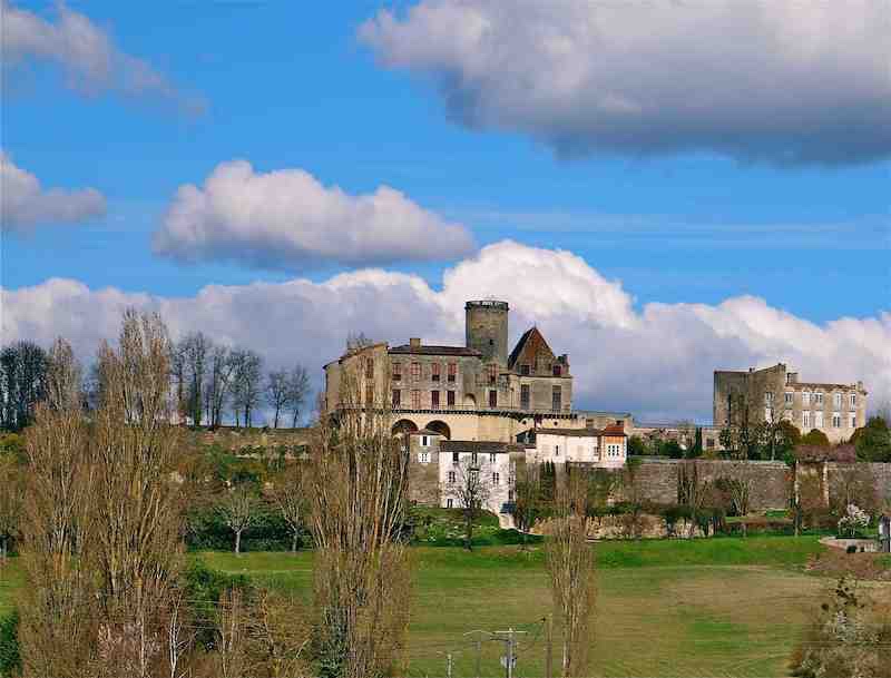  Chateau de Duras 