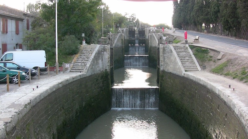  Fonsérannes Staircase of locks 